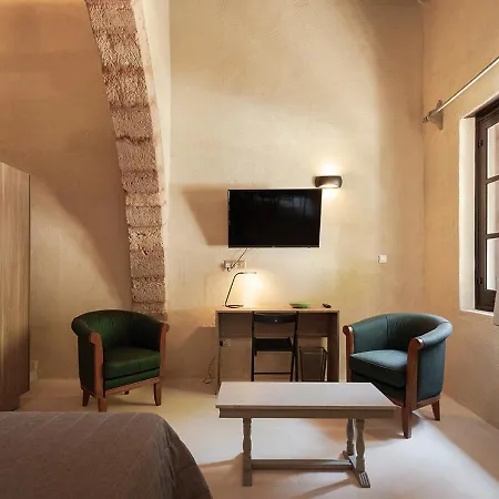 Casa Mespilea 招待所 Paphos