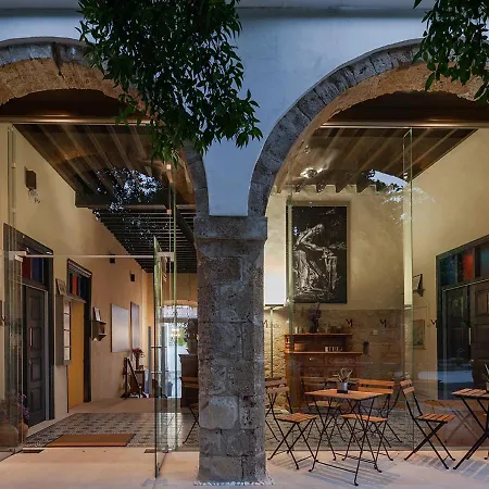 Casa Mespilea