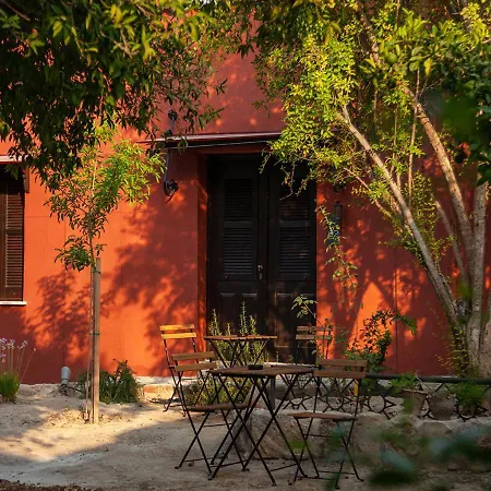 Casa Mespilea 3* Пафос